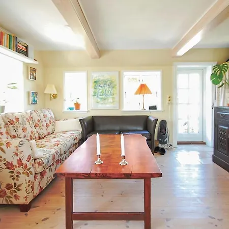 Hébergement de vacances Lovely In With Kitchen *